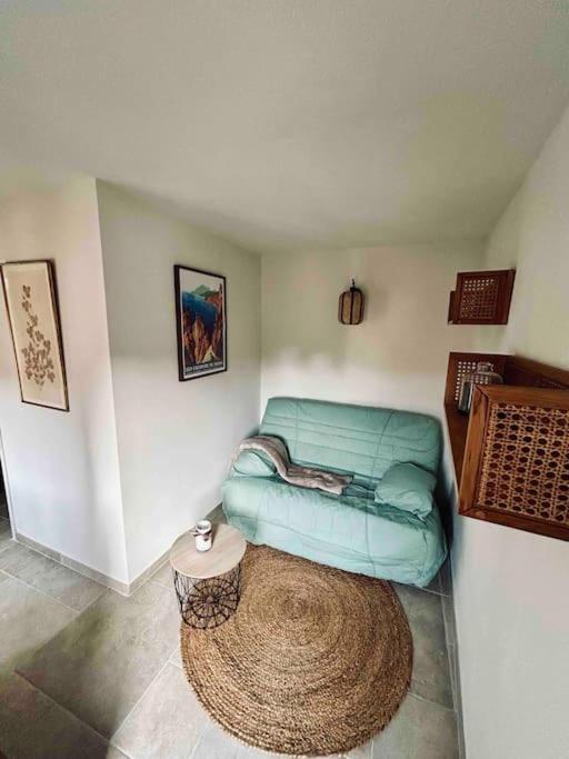 Charmant Petit Appartement Place De L Eglise بيانا المظهر الخارجي الصورة